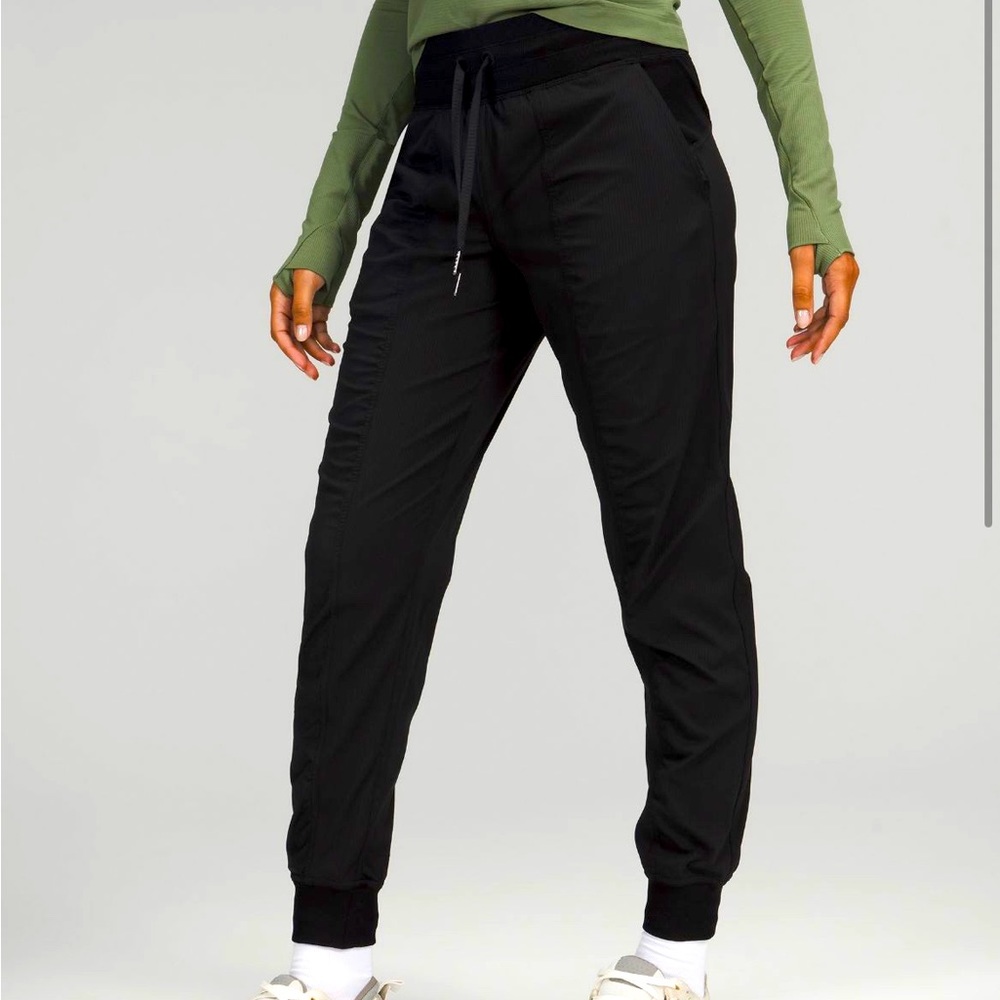 Lululemon Full Length Jogger - Black - Brand new - Never Worn